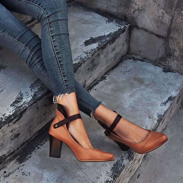 Chunky Heel Spenne Thread Western Tynne Sko