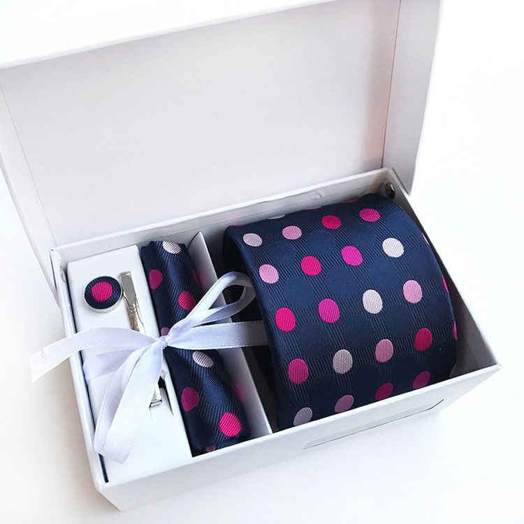 Pute Dot Tie Set