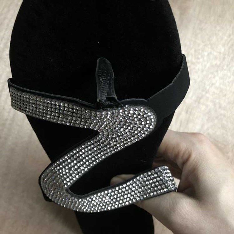 Rhinestone Slip-On Block Heel Kvinners Flate Sandaler