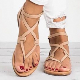 Strappy Plain Buckle Thong Flat Sandaler