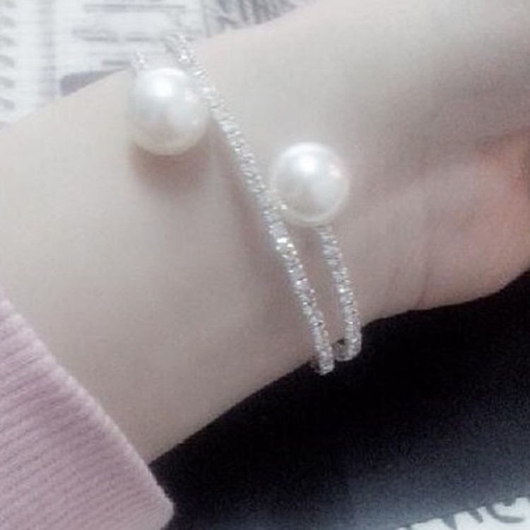 Full Rhinestone Pearls Innlagt Armbånd