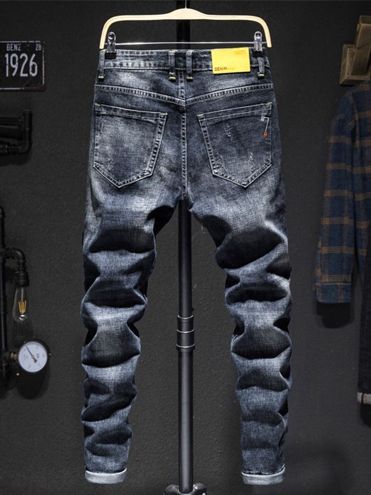 Vanlige Hull Mote Jeans Med Middels Midje