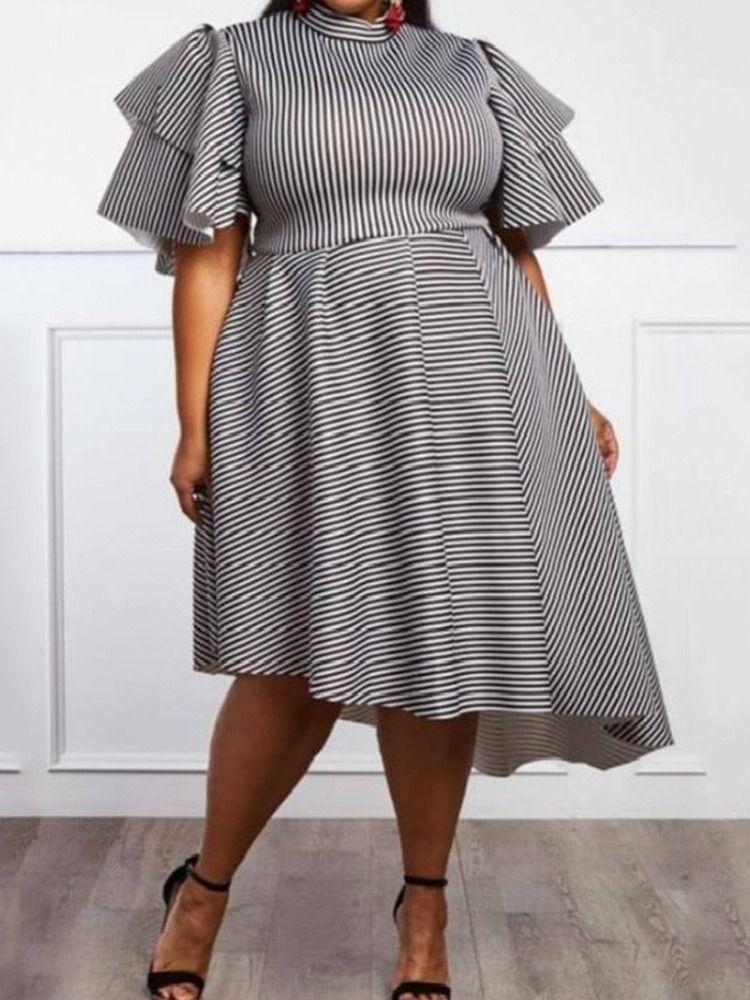 Plus Size Asymmetrisk Ruffles Stripet Ruffle Sleeve Dress