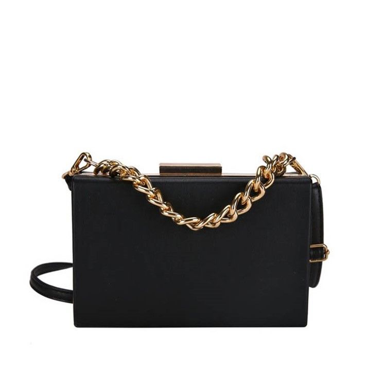 Kjede Plain Pu Flap Crossbody Bag