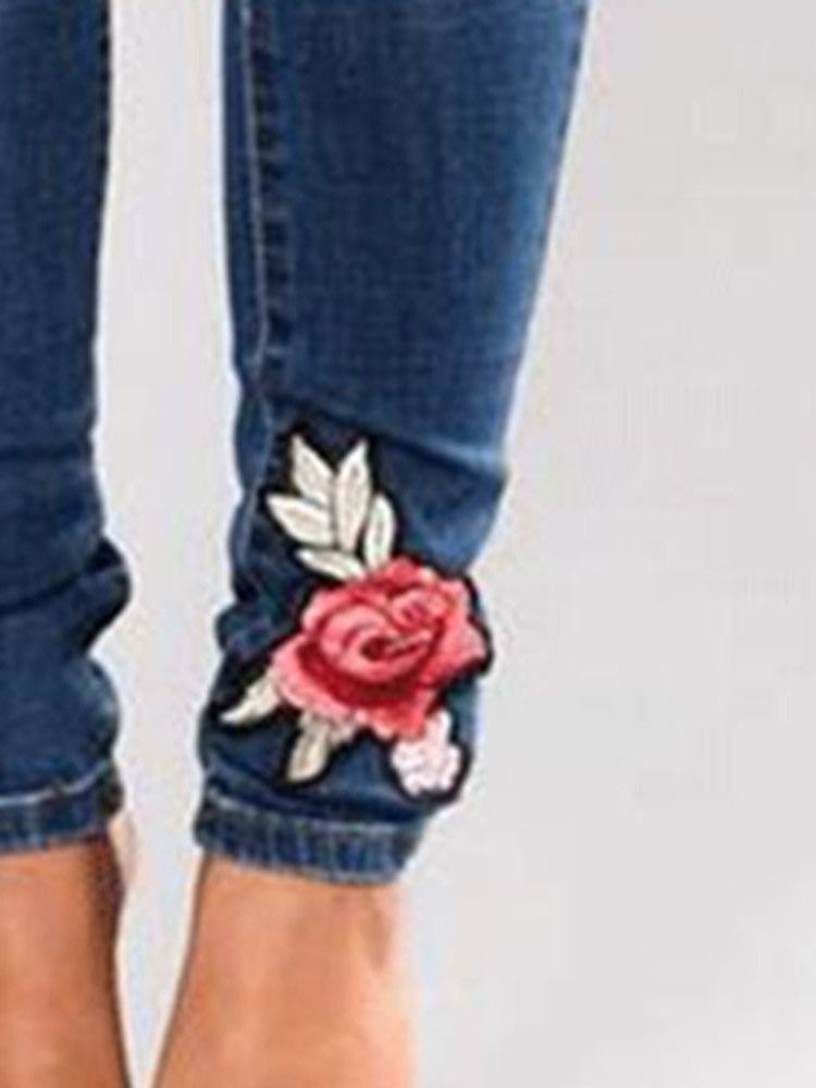 Broderi Floral Ripped Slim Mid-Waist Jeans