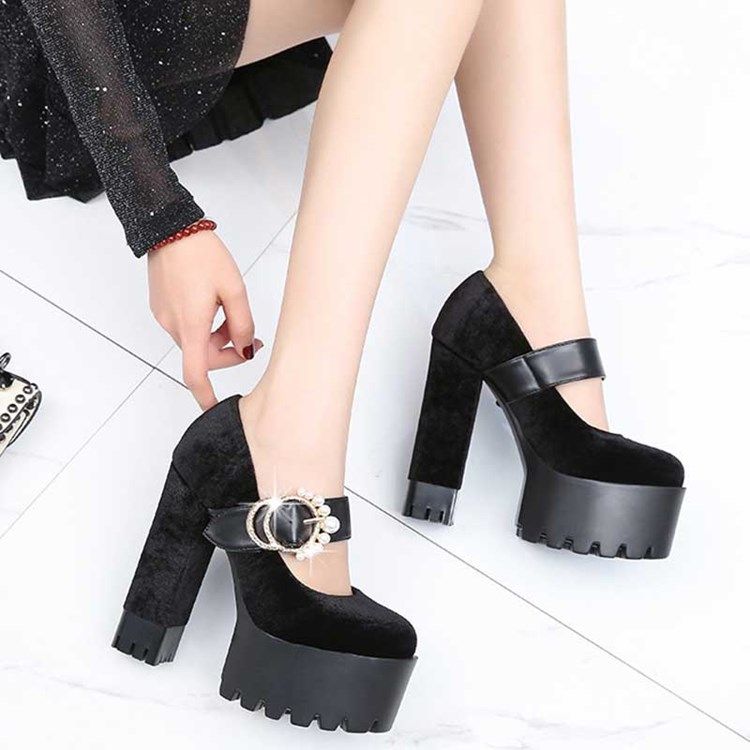 Faux Suede Beads Chunky Heel Rund Toe Dameballsko