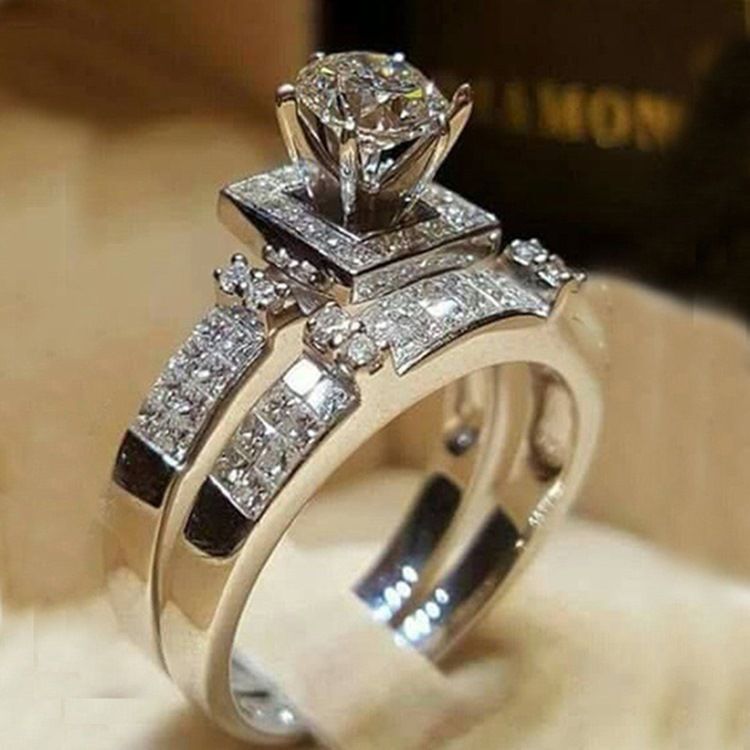 Rhinestone Diamante Skinnende Ring