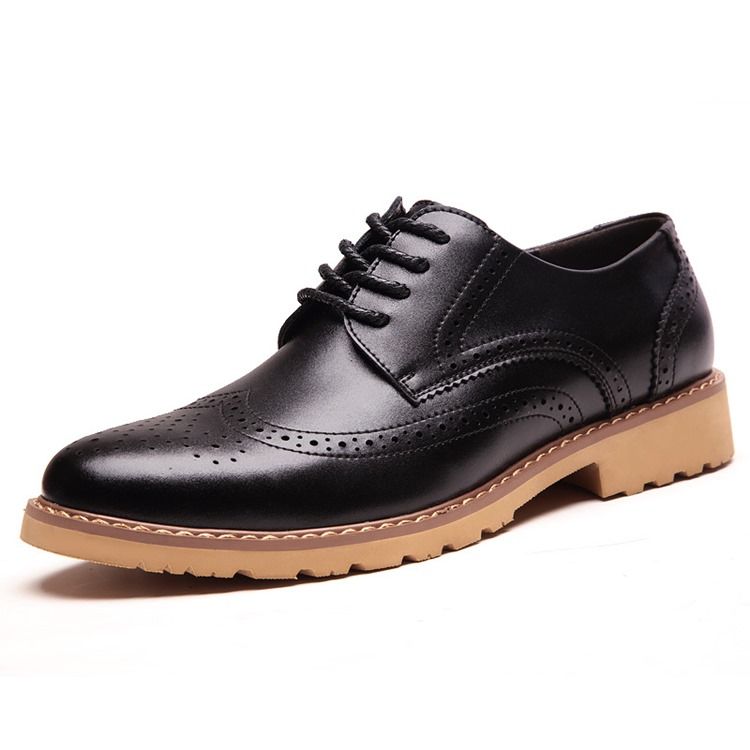 Nye Snørebrogues For Menn