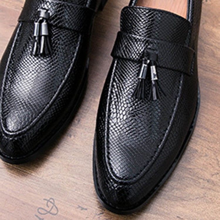 Pu Frynser Slip-On Rund Tå Menn Oxfords