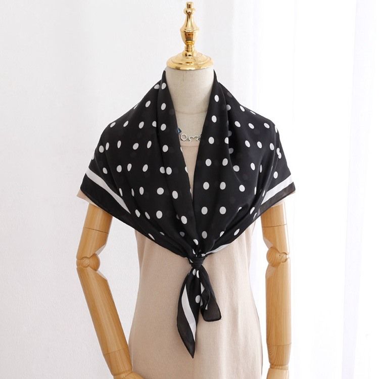 Polka Dots Skjerf Med Ladylike Print