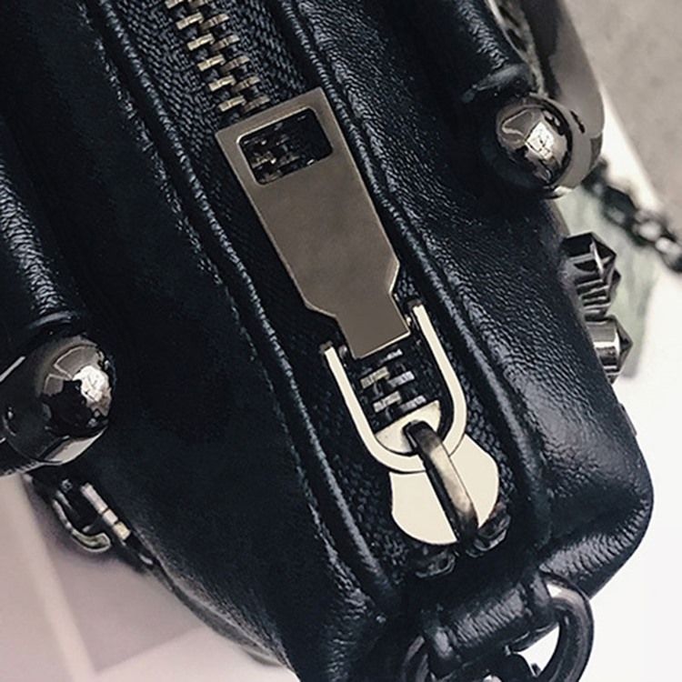 Rivet Pu Vanlige Rektangulære Crossbody-Vesker