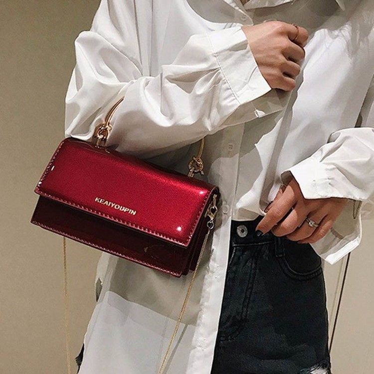 Pu Brevkjede Patent Leather Bag