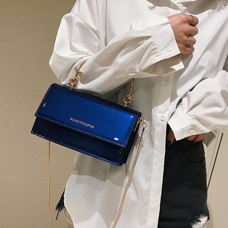 Pu Brevkjede Patent Leather Bag