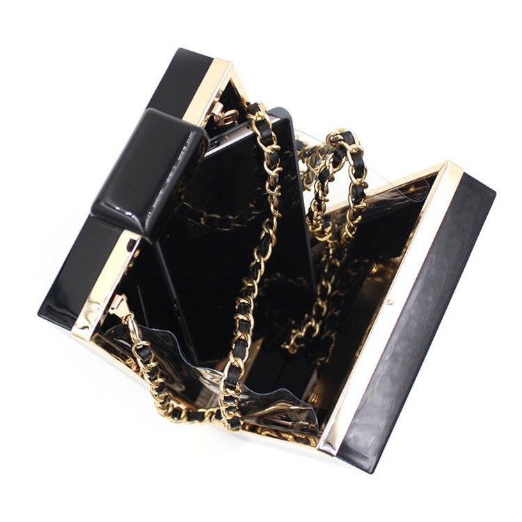 Parfyme Design Chain Mini Clutch